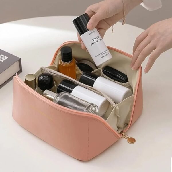 Cosmetic organizer bag